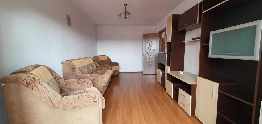 Inchiriez Apartament cu 3 camere decomandate etaj 1/4 - 4