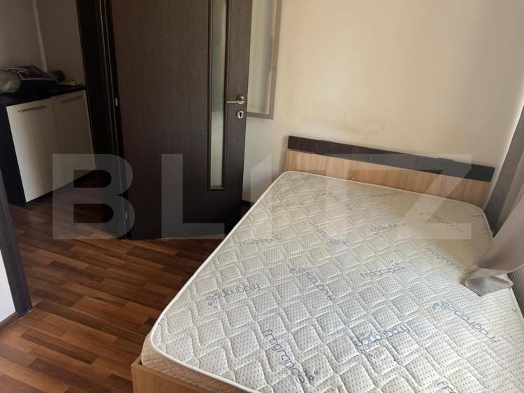 Apartament cu 2 camere decomandat, mobilat în Calea București