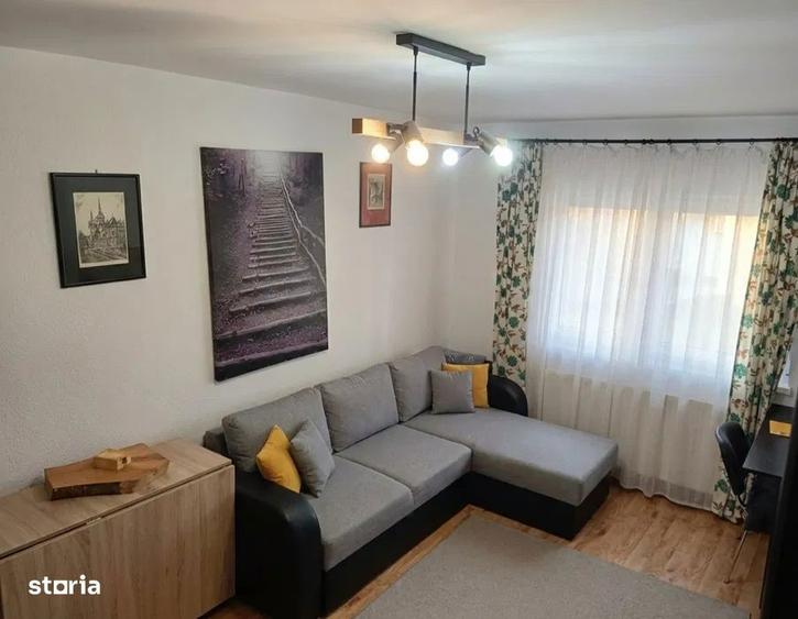Apartament cu 3 camere decomandat în Scriitorilor