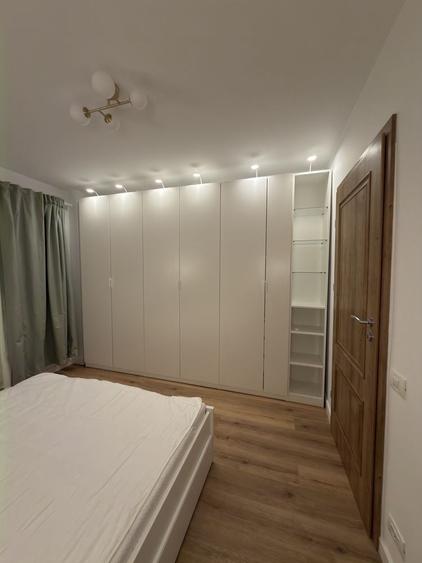 Apartament cu 2 camere decomandat în Banu Manta
