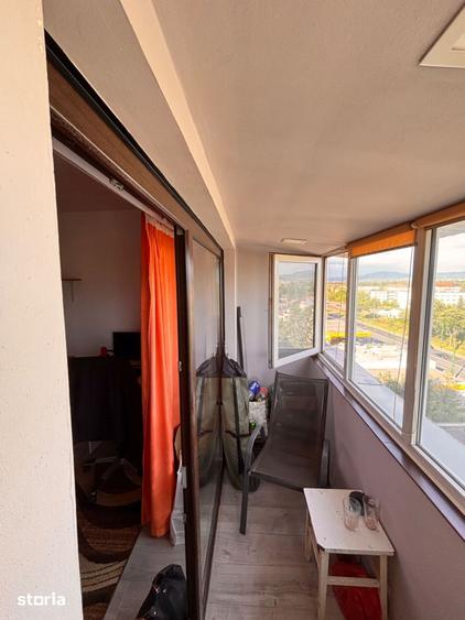 Apartament cu 4 camere, mobilat în Triaj