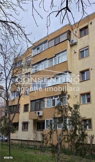 Se vinde apartam. 3 camere , etaj1, liber, Biserica Greci , Pizza Mari - 4