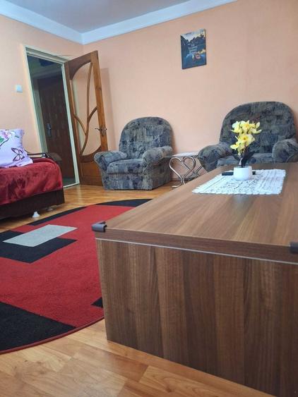 Apartament cu 2 camere decomandat în Exterior Vest