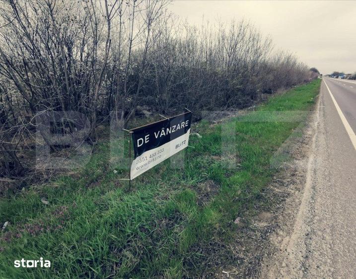 Teren de 4672 mp, în Central