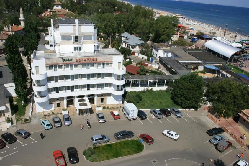 Complex Albatros Mamaia – hotel si restaurant pe promenada zona Cazino