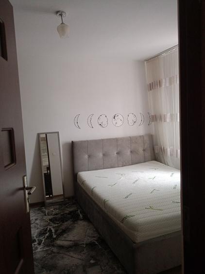 Apartament cu 2 camere decomandat în Exterior Vest