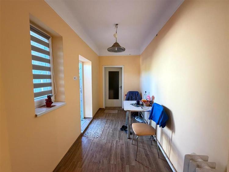 Casă cu 3 camere cu Teren 904 Mp în Spitalul Județean