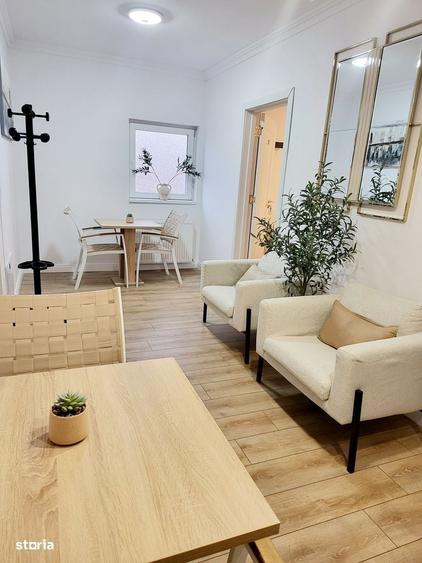 Casă cu 4 camere cu Teren 750 Mp în Central