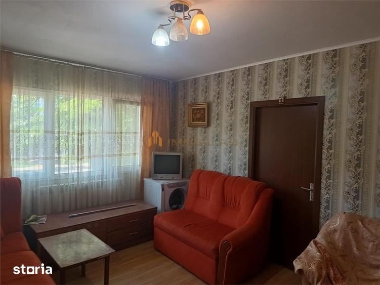 Apartament cu 2 camere nedecomandat în Central