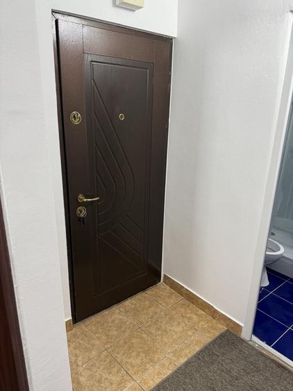 Inchiriez apartament cu o camera 42 mp. - 5