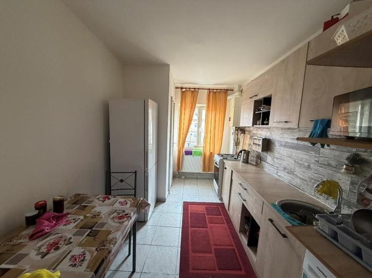 Apartament cu 2 camere, mobilat în Ștrand