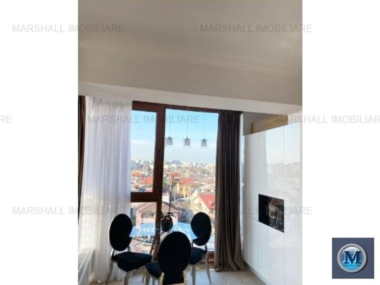Apartament cu 3 camere decomandat, mobilat în Central