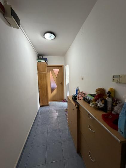 Apartament cu 3 camere semidecomandat în Kiriac