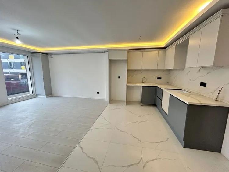 Apartament cu 2 camere decomandat în Theodor Pallady