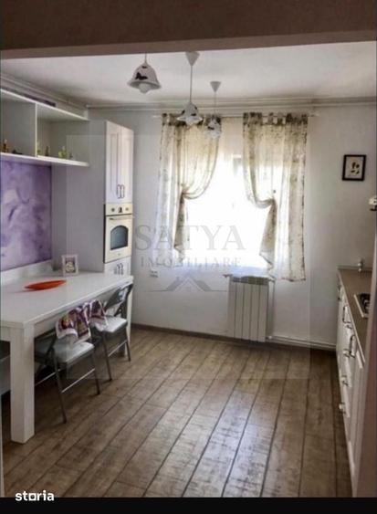 Apartament cu 3 camere decomandat în Inel I