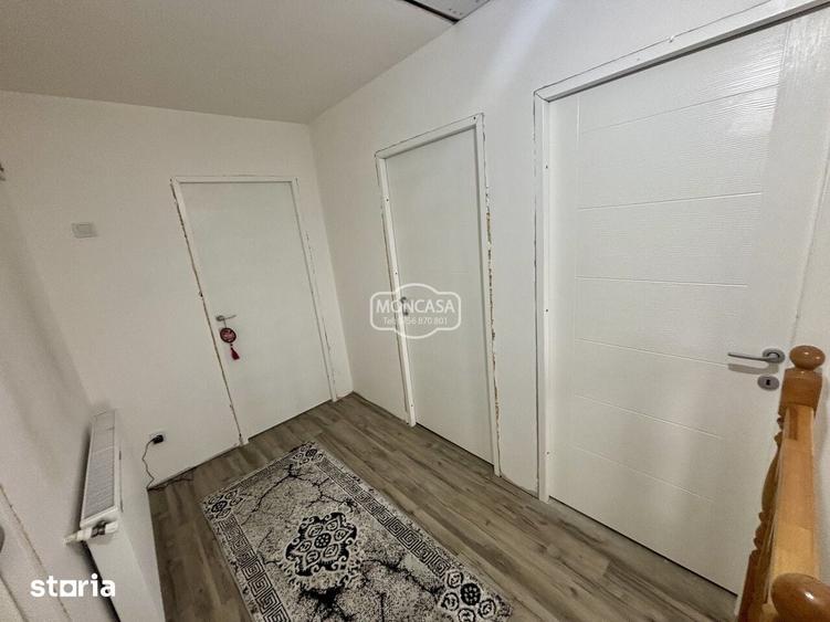 Casă cu 5 camere cu Teren 960 Mp în Central