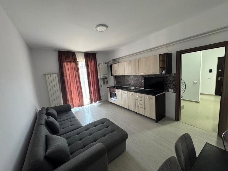 Apartament cu 2 camere decomandat în Fundeni