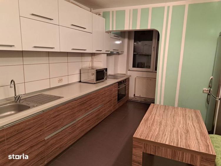 Apartament cu 2 camere decomandat, mobilat în Ștrand