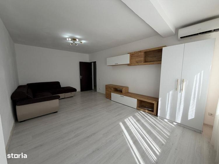 Apartament cu 3 camere decomandat în 1 Decembrie 1918