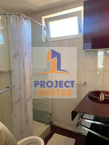 Apartament cu 3 camere decomandat, mobilat în Ultracentral