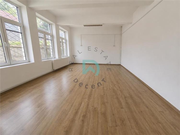 Spațiu comercial, de 556 mp, în Turcheș