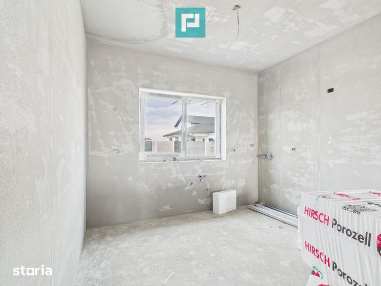 Casă cu 4 camere cu Teren 335 Mp în Central