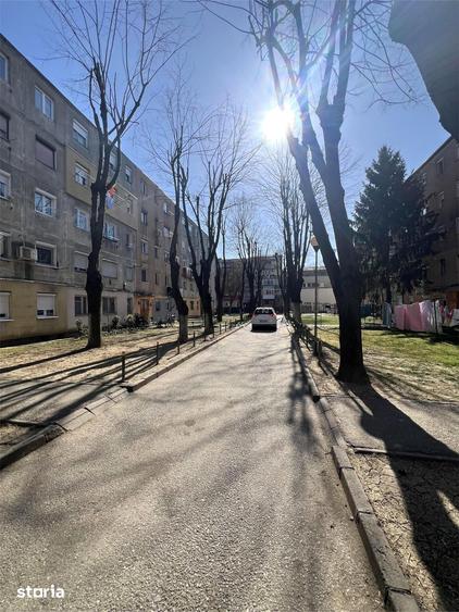 Apartament cu 3 camere în Solidarității