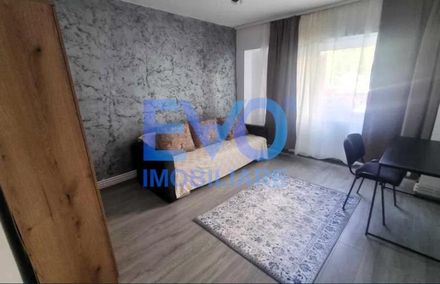 Apartament cu 2 camere decomandat în Nicolina