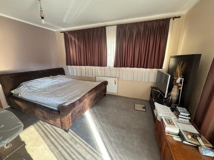Apartament cu 3 camere semidecomandat în Gheorgheni — fotografia 1
