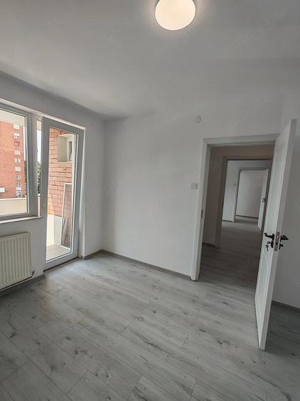 Apartament cu 2 camere semidecomandat în Rogerius