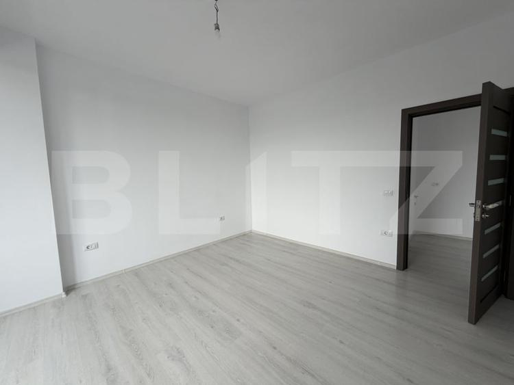 Apartament cu 3 camere decomandat în Burdujeni
