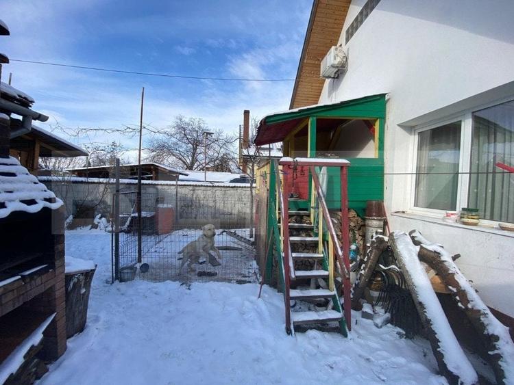 Casă individuală cu 10 camere cu Garaj în Griviței