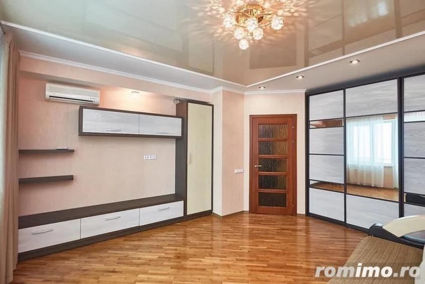 Apartament cu 2 camere decomandat în Banu Manta