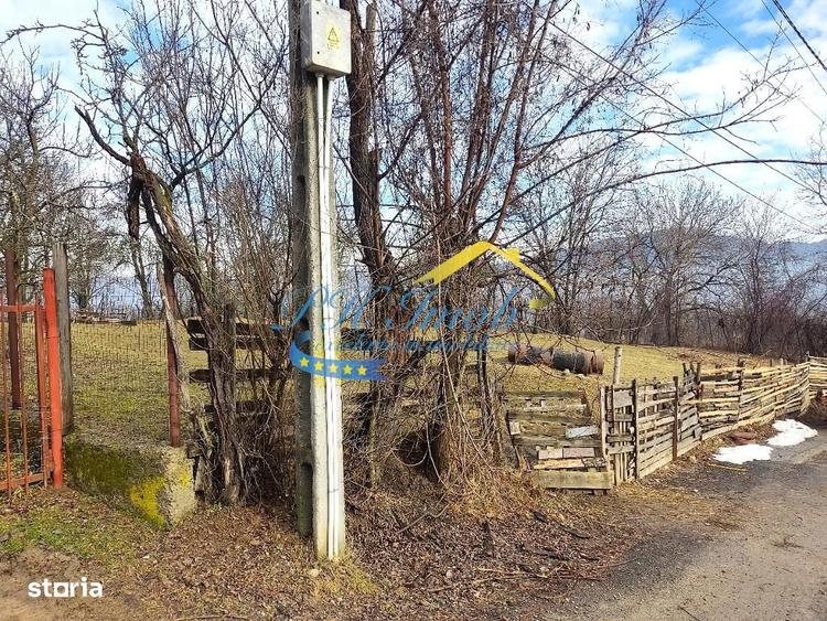 Teren de 5037 mp, în Gura Beliei