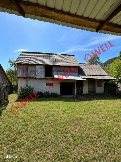 Casă cu Teren 800 Mp în Poian