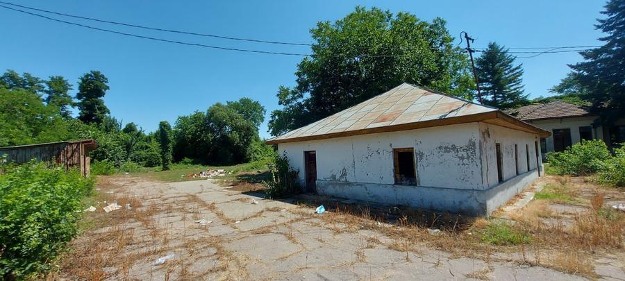 Spațiu industrial, de 400 mp, în Central