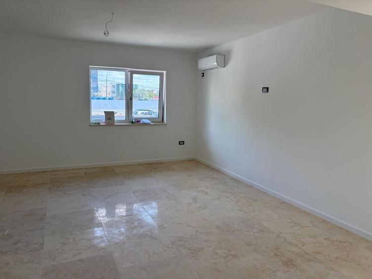 Spațiu comercial, de 300 mp, în Galata