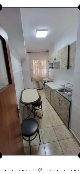 Apartament cu 2 camere semidecomandat în Dorobanți