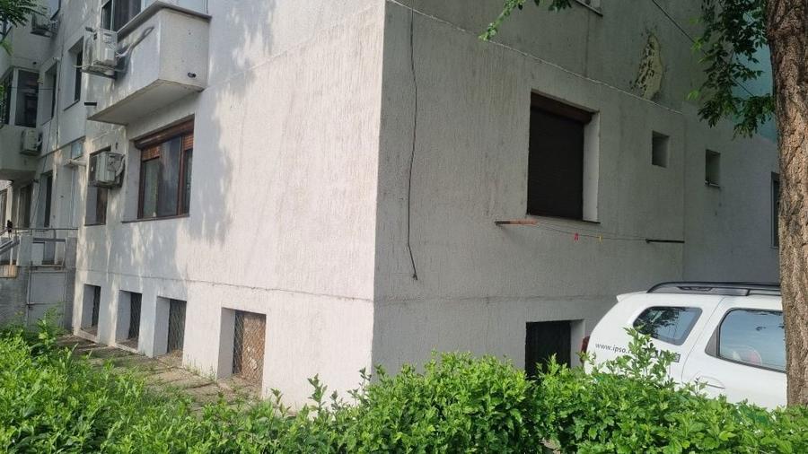 Apartament cu 2 camere semidecomandat în Lanurile