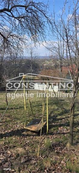 Casă cu 4 camere cu Teren 2200 Mp în Tisău