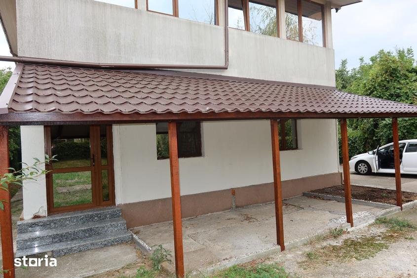 Casă cu 6 camere cu Teren 1141 Mp în Valea Călugărească