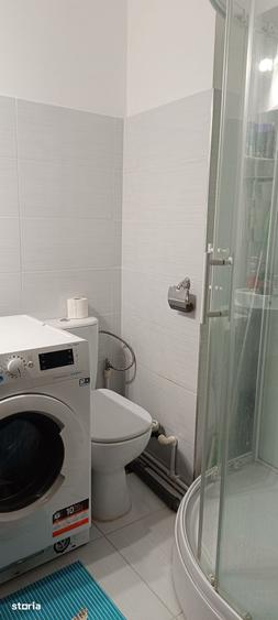 Apartament cu 4 camere decomandat în Cug