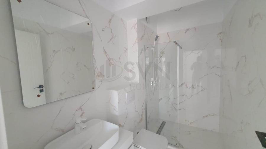 Apartament cu 4 camere decomandat în Pipera