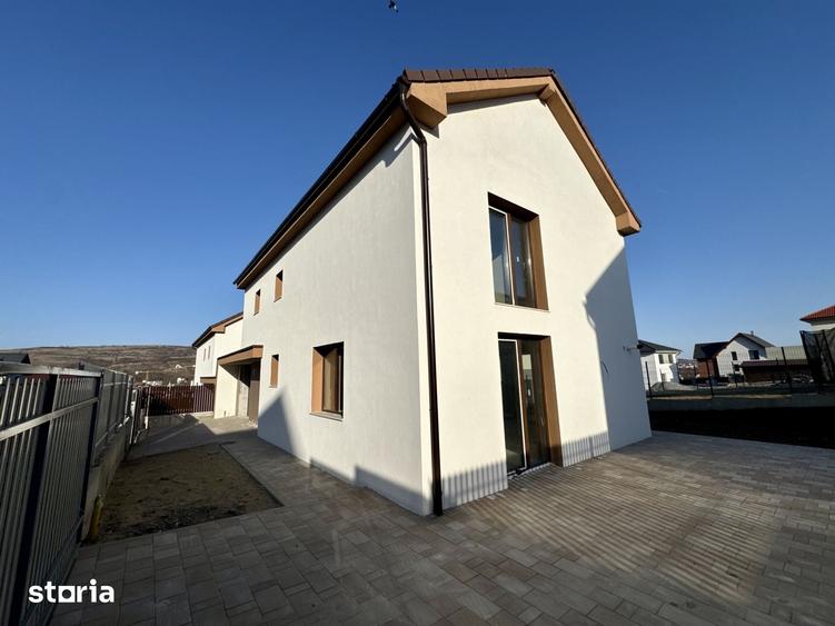Casa cu garaj, 130 mp, 400 mp teren, CF disponibil, Chinteni - 3