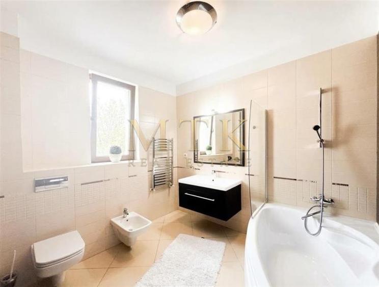 Apartament cu 3 camere decomandat, mobilat în Herăstrău