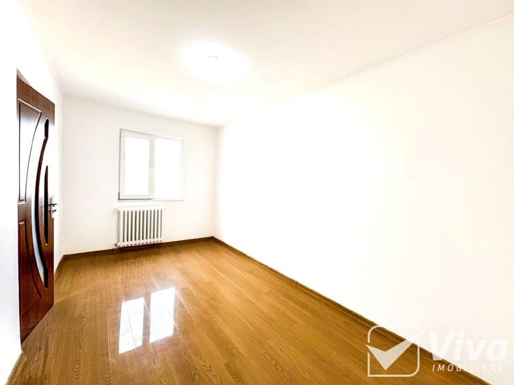 Apartament cu 3 camere semidecomandat în Alexandru cel Bun