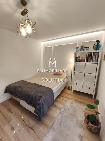 Apartament cu 3 camere semidecomandat în Ultracentral