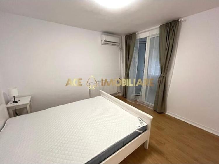 Apartament cu 3 camere semidecomandat, mobilat în Titan