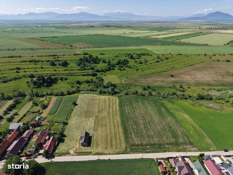 Spațiu comercial, în Rotbav