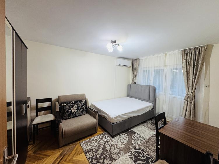 Apartament cu 2 camere nedecomandat, mobilat în Lipovei